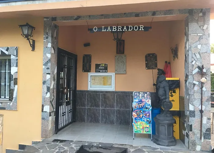 Boutique Hotel Hostal O Labrador O Hospital