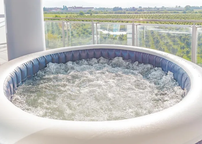 Glass House Cuneo