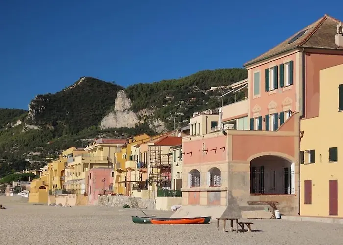 Welcome Varigotti - Borgo Saraceno