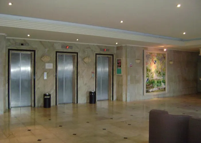 Flat No Hotel Imperial Suites