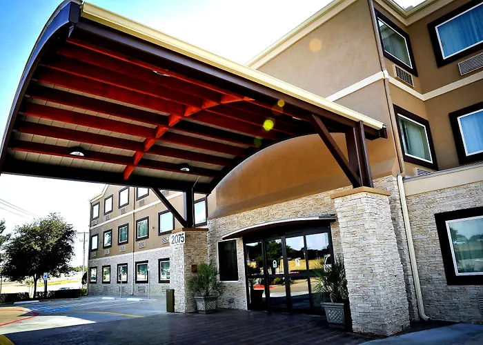 Best Western Plus Arlington North Hotel & Suites Grand Prairie