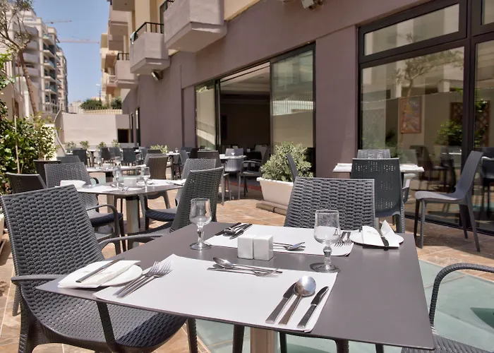 Hotel Argento San Ġiljan - Hôtel 4 étoiles