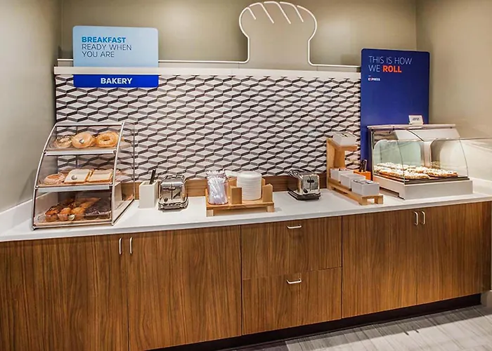 Holiday Inn Express - Atlanta-Kennesaw By Ihg