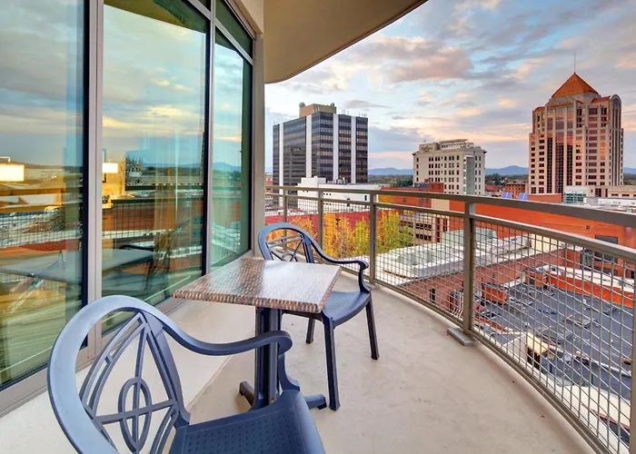 Hampton Inn & Suites - Roanoke-Downtown, Va