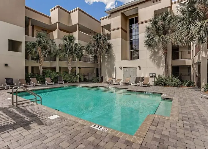 Amelia City Luxury Villas
