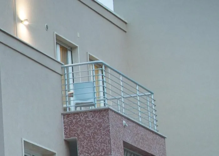 La Casa Del Turista