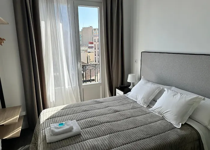 Boutique Hostal Besaya Madrid