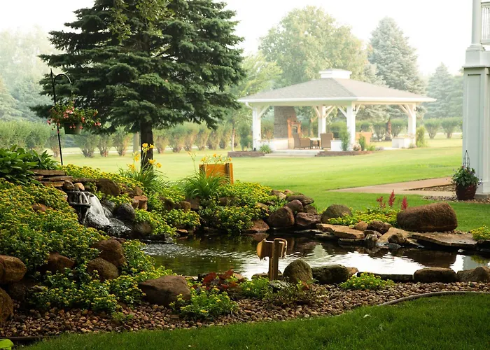 Places to Stay in Okoboji