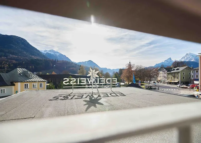 Berchtesgaden Hotels with Pool