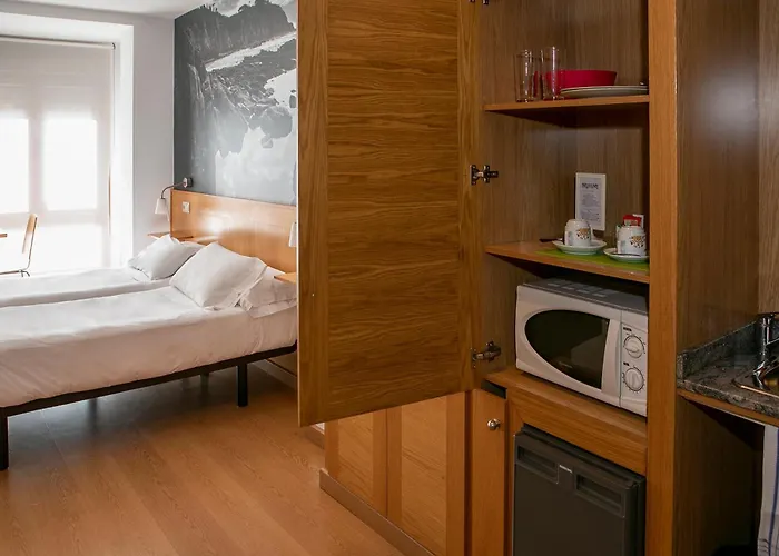 Hoteles que admiten Mascotas en Luarca 