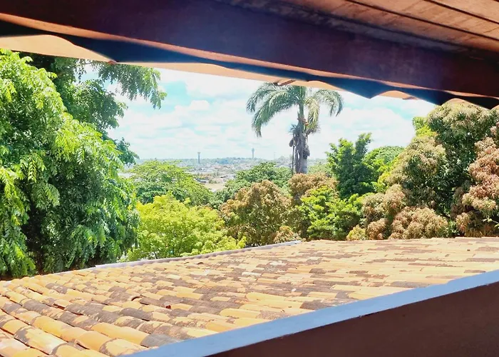 Hostel da 13 e Suítes Olinda