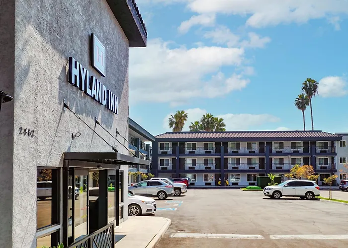 Hyland Inn Near Pasadena Civic Center