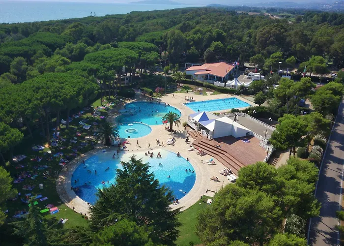 Small Camp Baia Domizia