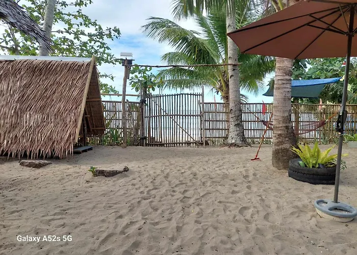 Glamping in El Nido