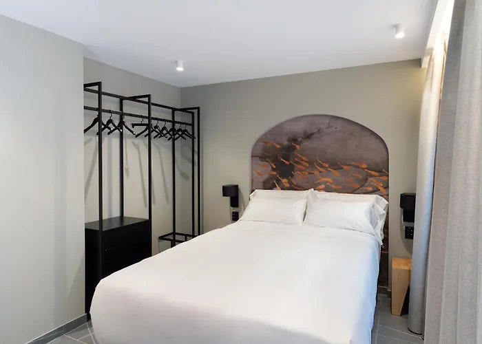 Mauro Suites