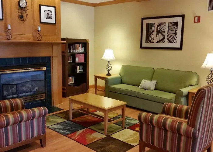 Country Inn & Suites By Radisson, Bloomington-Normal West, Il