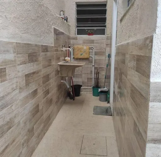 Casa Em Olaria, Nova Friburgo, Rua Manoel Lourenço Sobrinho 63 Fundos