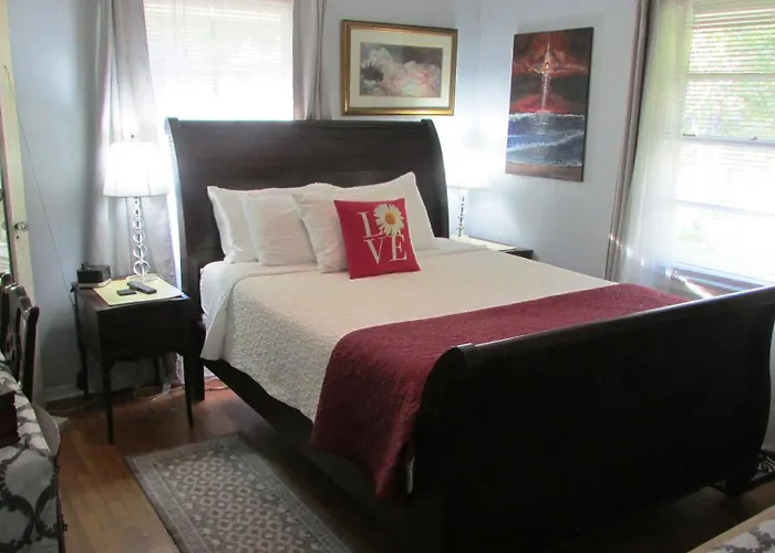 3 Bedrm, Art Houz, Mp 12 Miles, Downtown 10 Villa Charleston