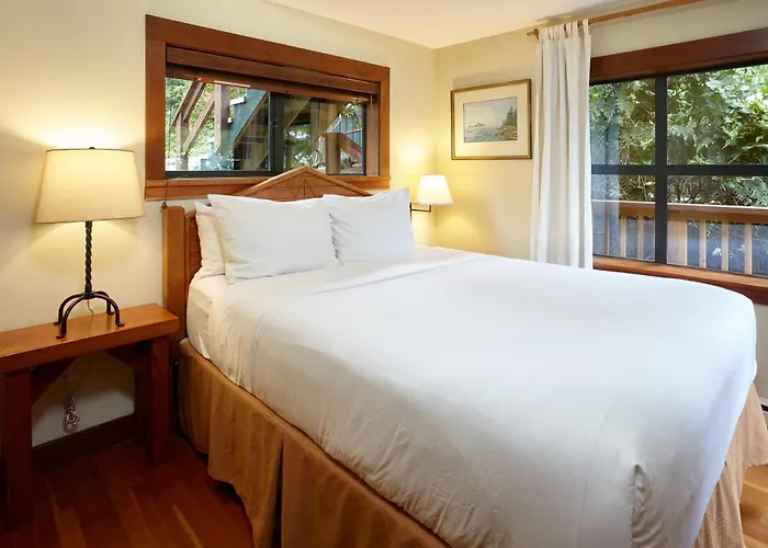 Middle Beach Lodge Tofino