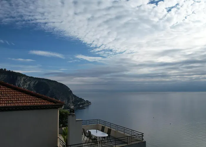 Èze Cabins for Rent