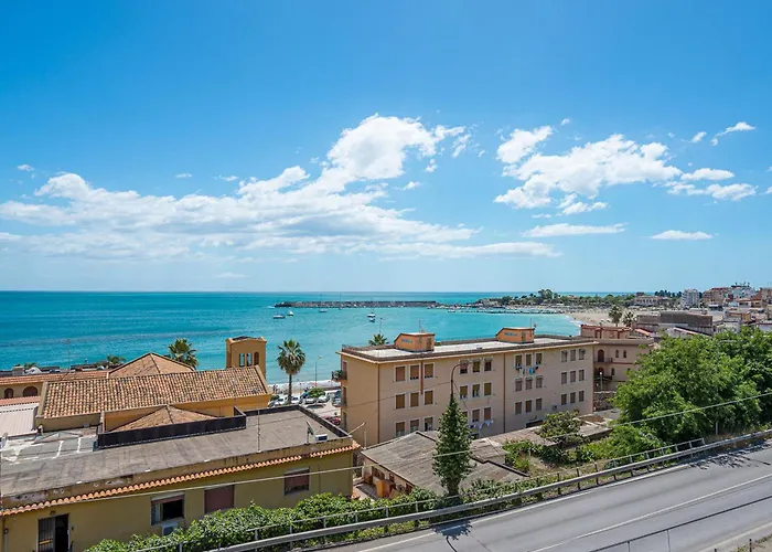 Vista Mare Apartments