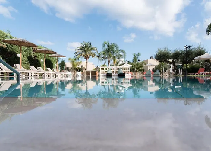 Mirage Studios Malia