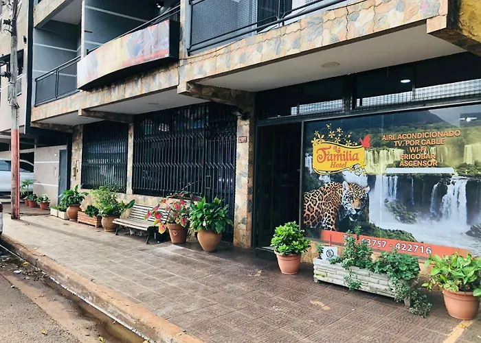 La Familia Hotel Puerto Iguazú