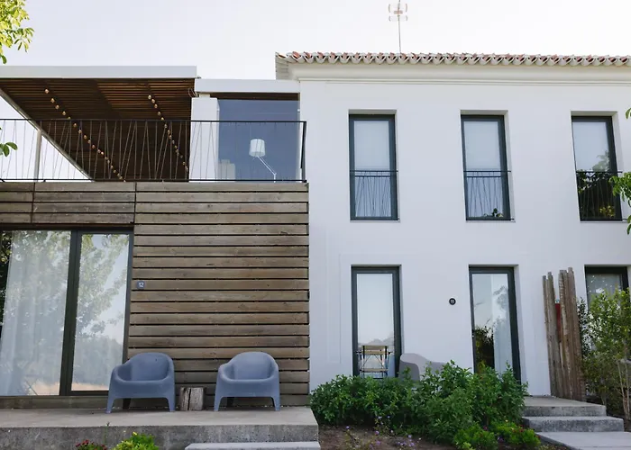 Cambeiros - Guest House