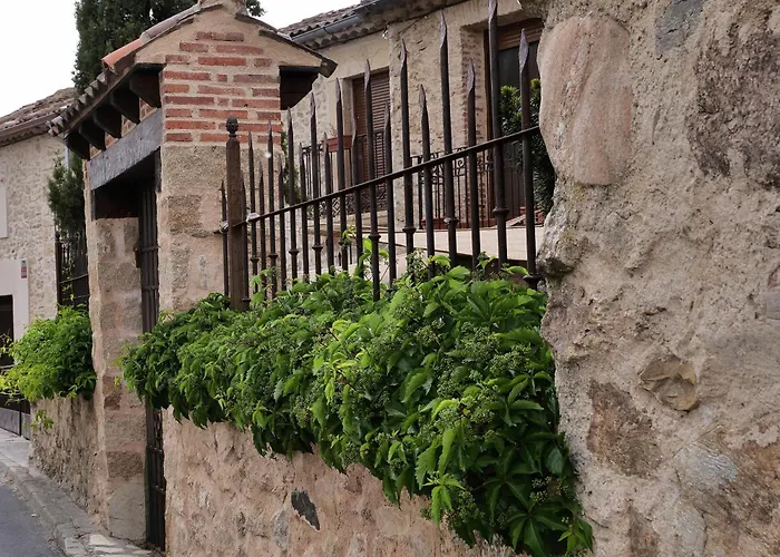 Posada Real Mingaseda Navafría