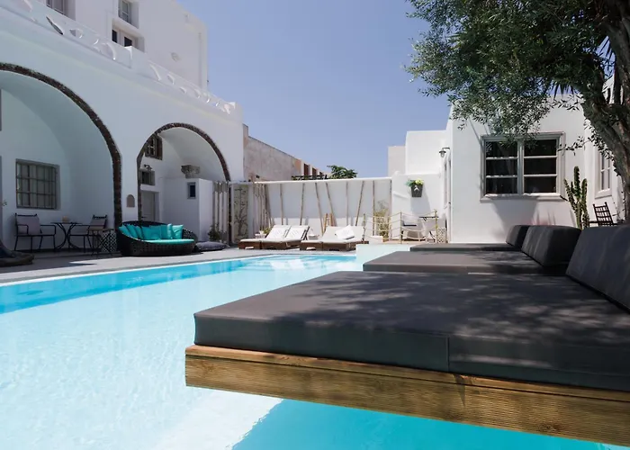 Hotel The Museum Project Oia