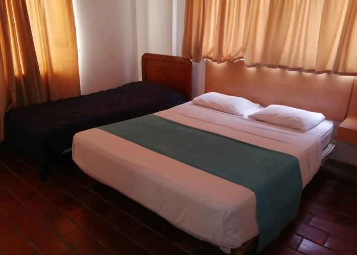 Hotel Del Oeste