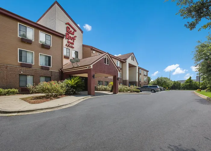 Red Roof Inn & Suites Savannah Airport Pooler