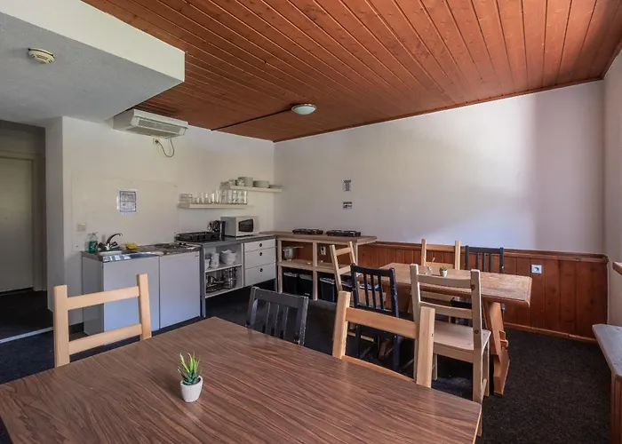 Hostel Chillertal