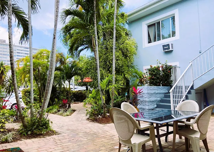 Beach Tide Motel