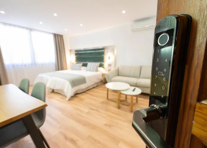 Laguna Home&Suites La Laguna 