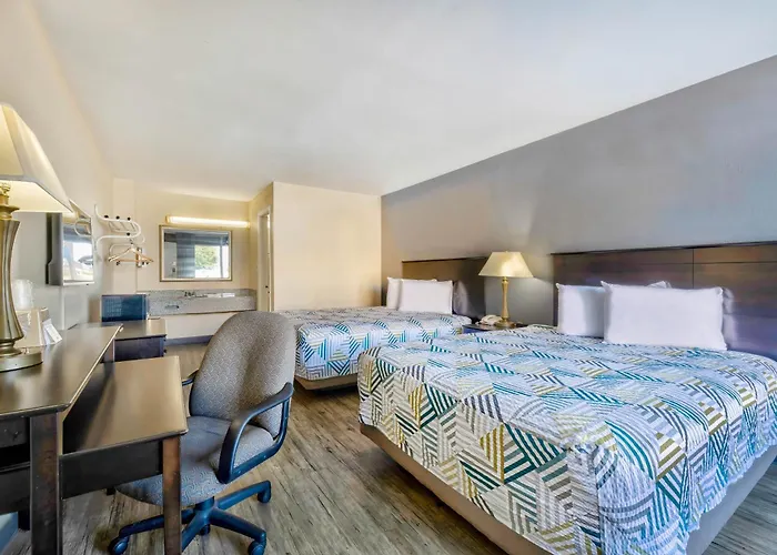 Pet friendly Motel 6 Effingham, Il