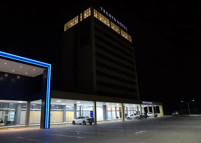 Trento Hotel Guaíra by Unna