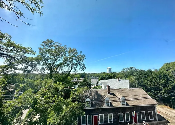 Gifford House Hotel Provincetown