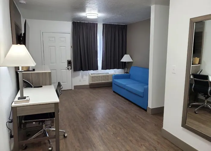 Seven Seas Inn & Suites Torre di Torre di Newport