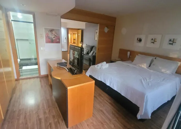 Flat No Golden Tulip By Rei Dos Flats