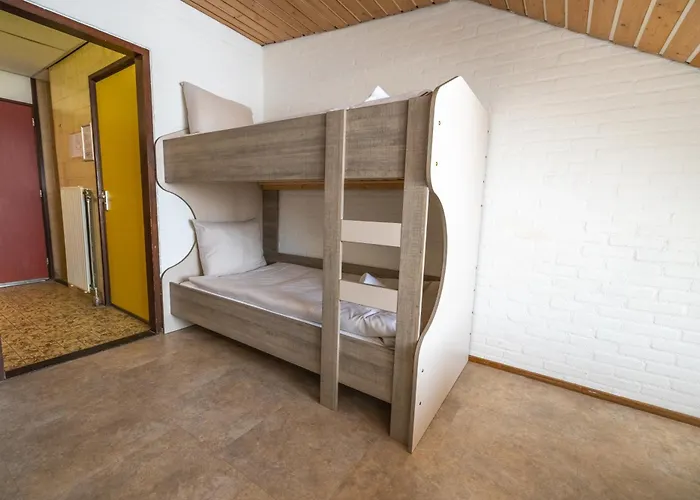 Oer'T Hout Hostel Grou