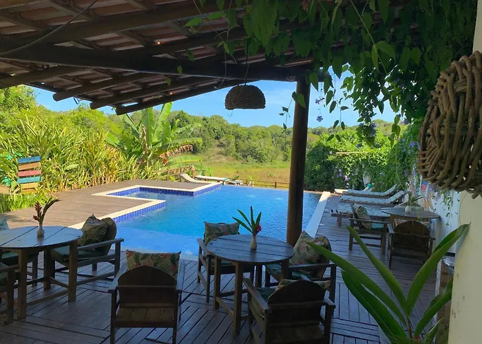 Villa Nobre Diniglei Trancoso com piscina