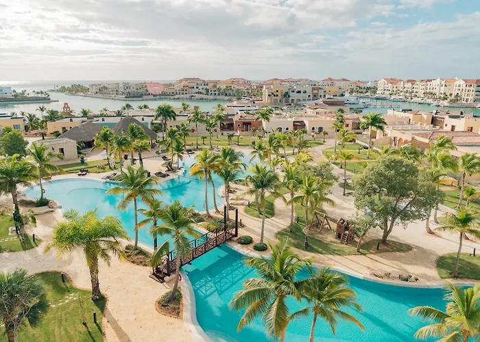 Tan Resorts Marina Cap Cana
