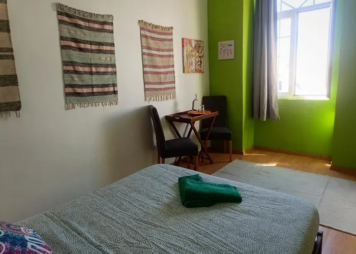 Meraki Hostel Azenhas do Mar