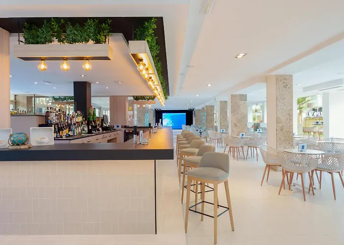 Boetiek Globales Janeiro Hotel Can Picafort 