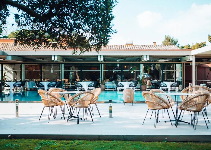Perpignan 4 Star Hotels