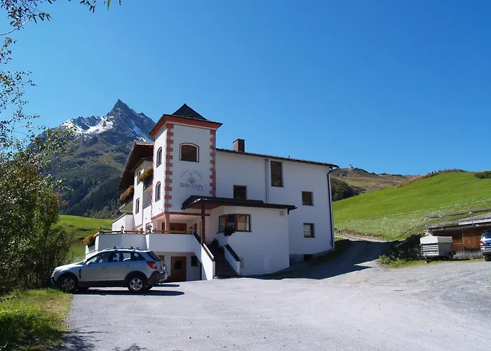 Hotel Garni Birkhahn Galtür