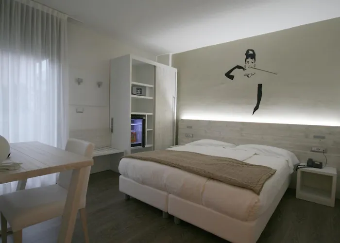 Hotel Garni Villa Maria Riva del Garda