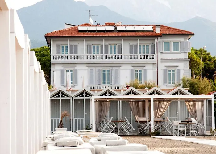 Forte dei Marmi Beach hotels
