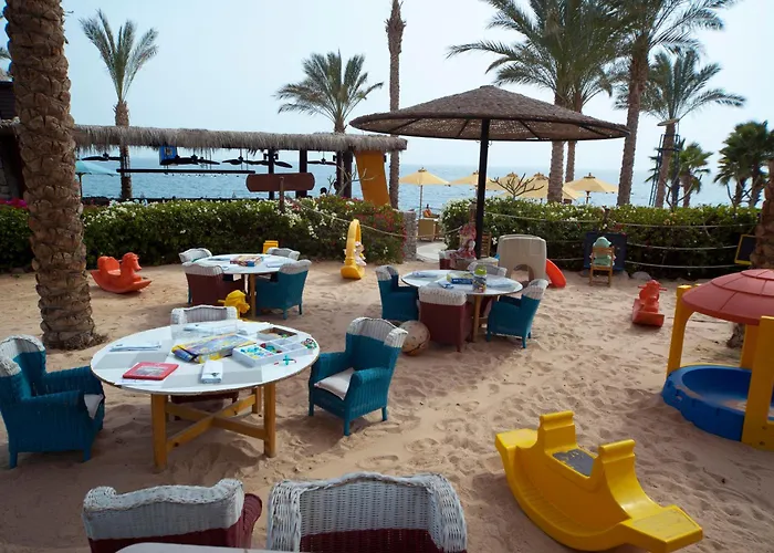 Grand Rotana Resort & Spa Charm el-Cheikh 5 étoiles